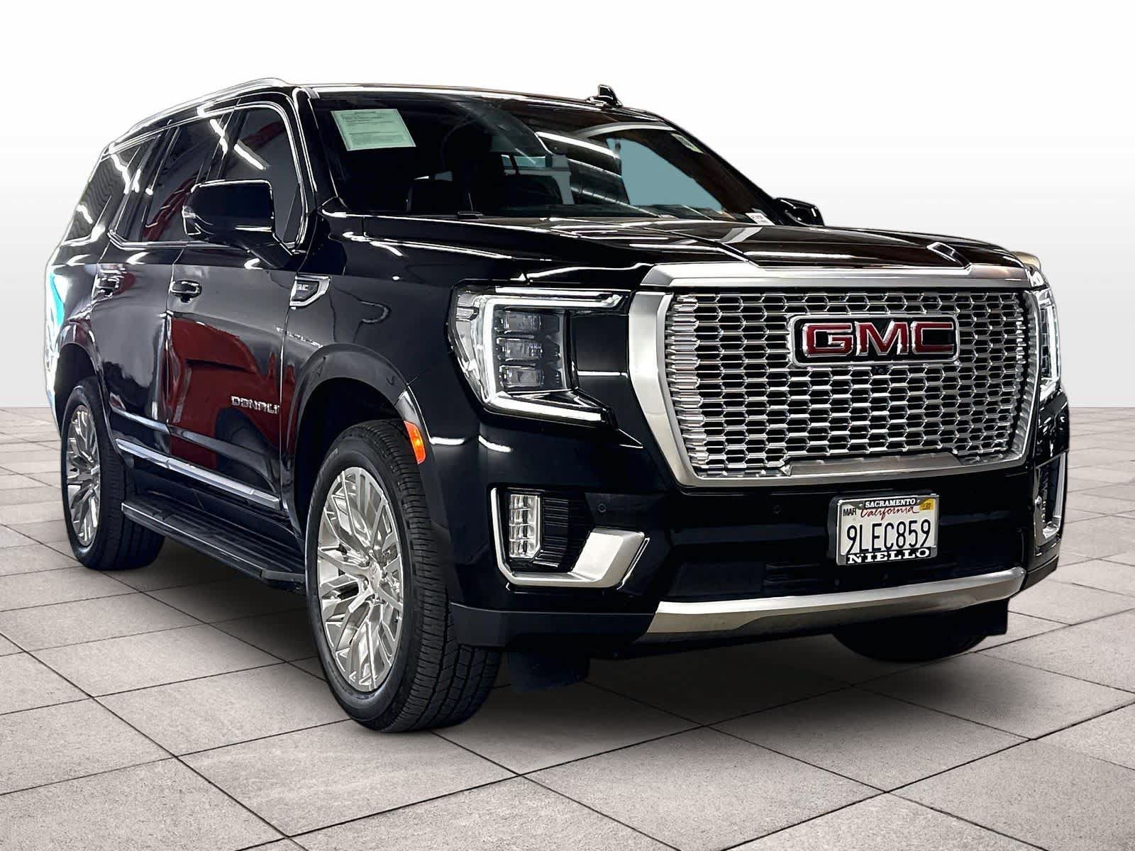 Used 2024 GMC Yukon Denali w/ Max Trailering Package AWD/4WD image 2
