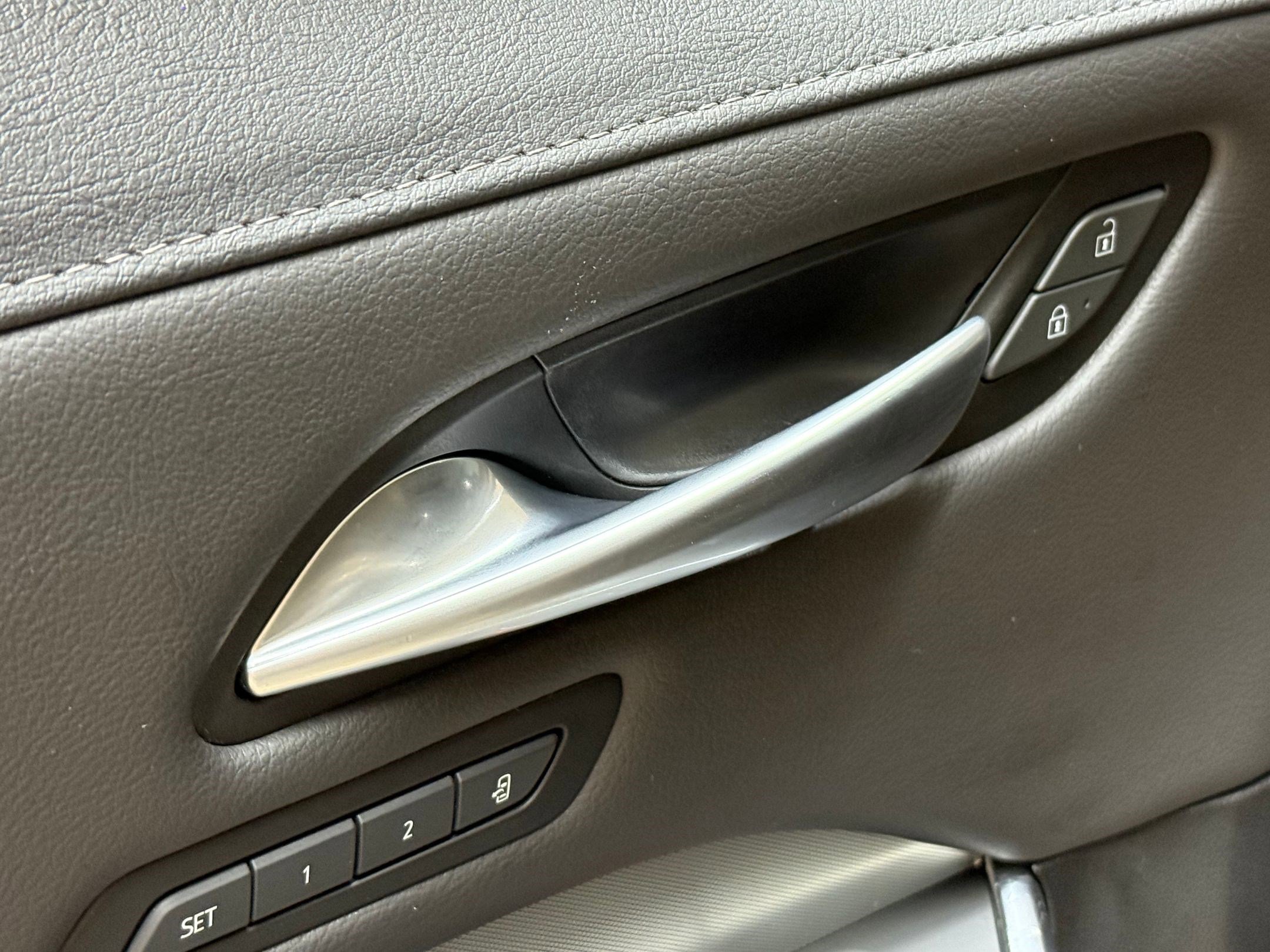 Certified 2023 Cadillac XT4 Premium Luxury image 22