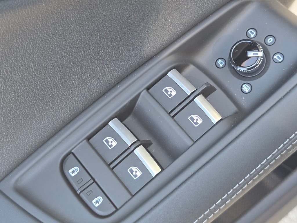 New 2026 Audi Q8 Prestige AWD/4WD image 19
