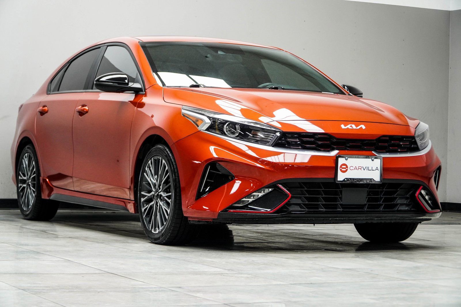 Used 2024 Kia Forte GT-Line w/ GT-Line Premium Package image 4