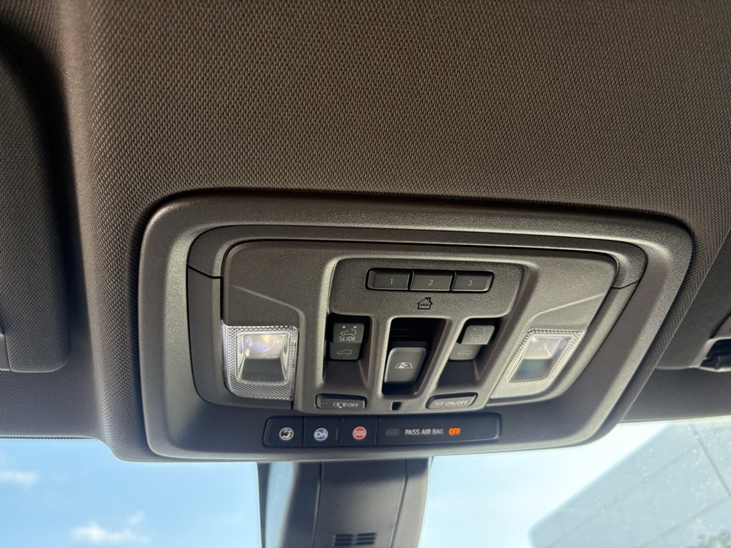 Used 2019 GMC Sierra 1500 Denali w/ Denali Ultimate Package image 18