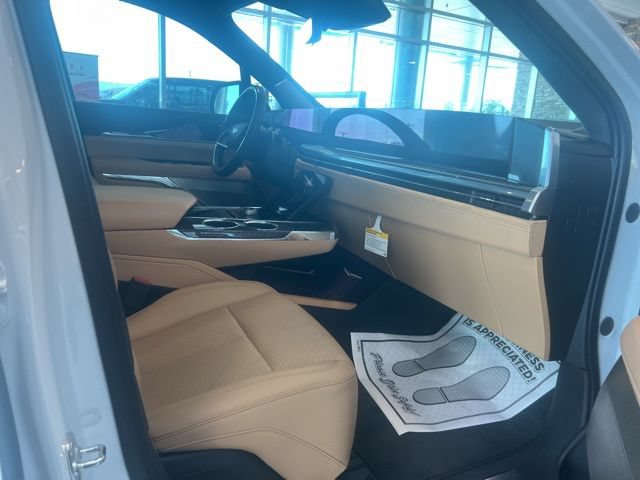 New 2025 Cadillac Escalade IQ Sport 2 AWD/4WD image 13