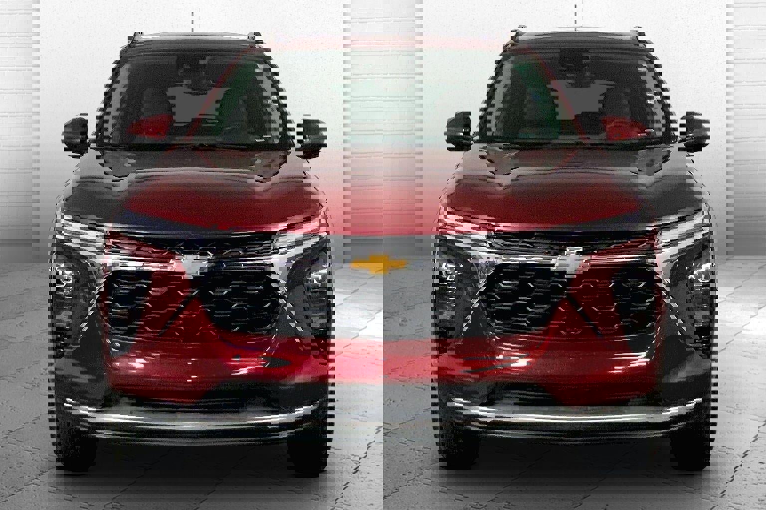 Used 2025 Chevrolet Trax LT w/ LT Convenience Package image 2