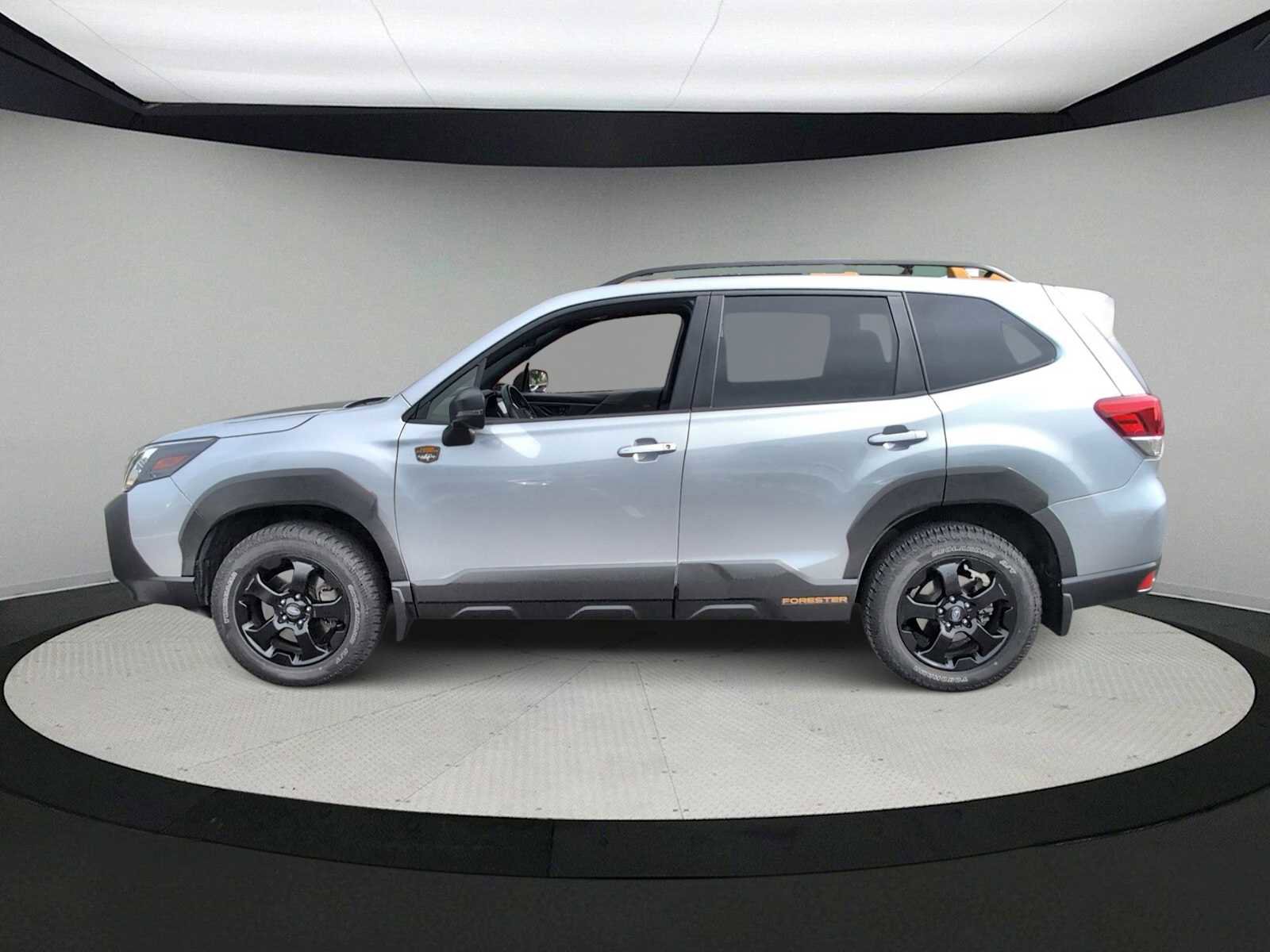 Used 2023 Subaru Forester Wilderness w/ Wilderness Package image 5