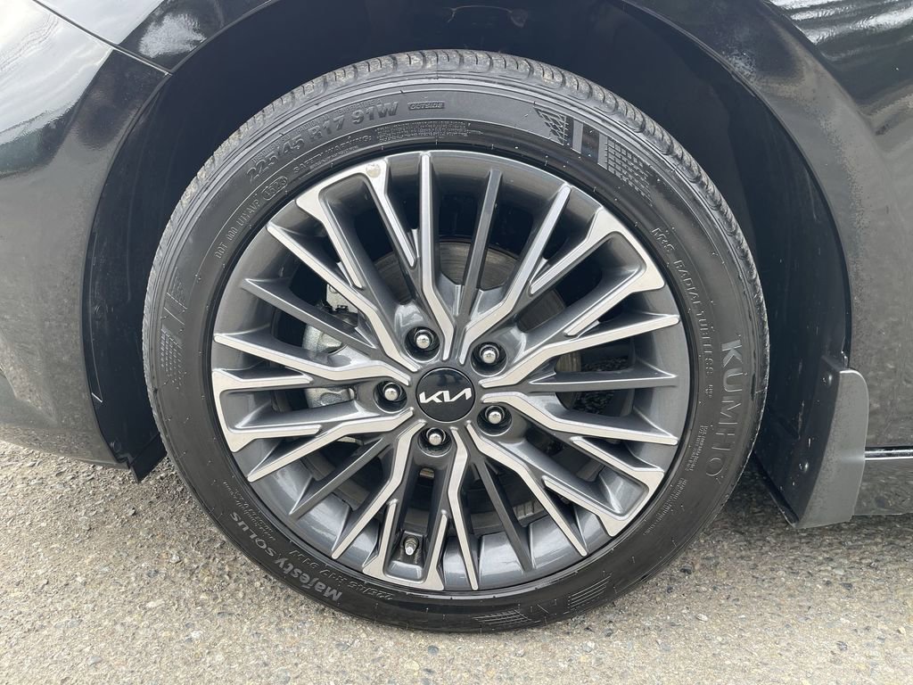 Used 2024 Kia Forte GT-Line w/ GT-Line Premium Package image 34
