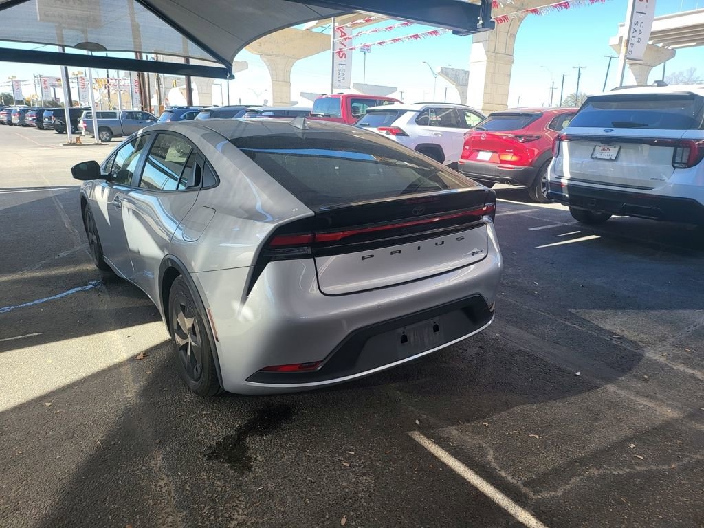 Used 2025 Toyota Prius Limited image 6