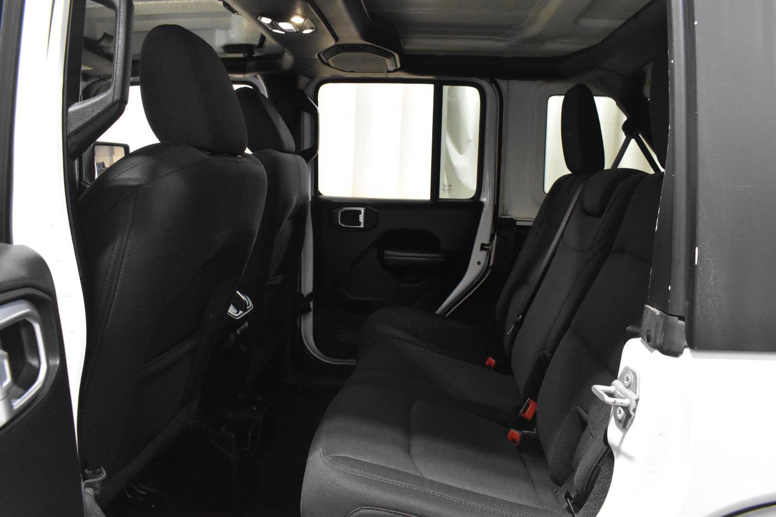 Used 2020 Jeep Wrangler Unlimited Sport S image 6