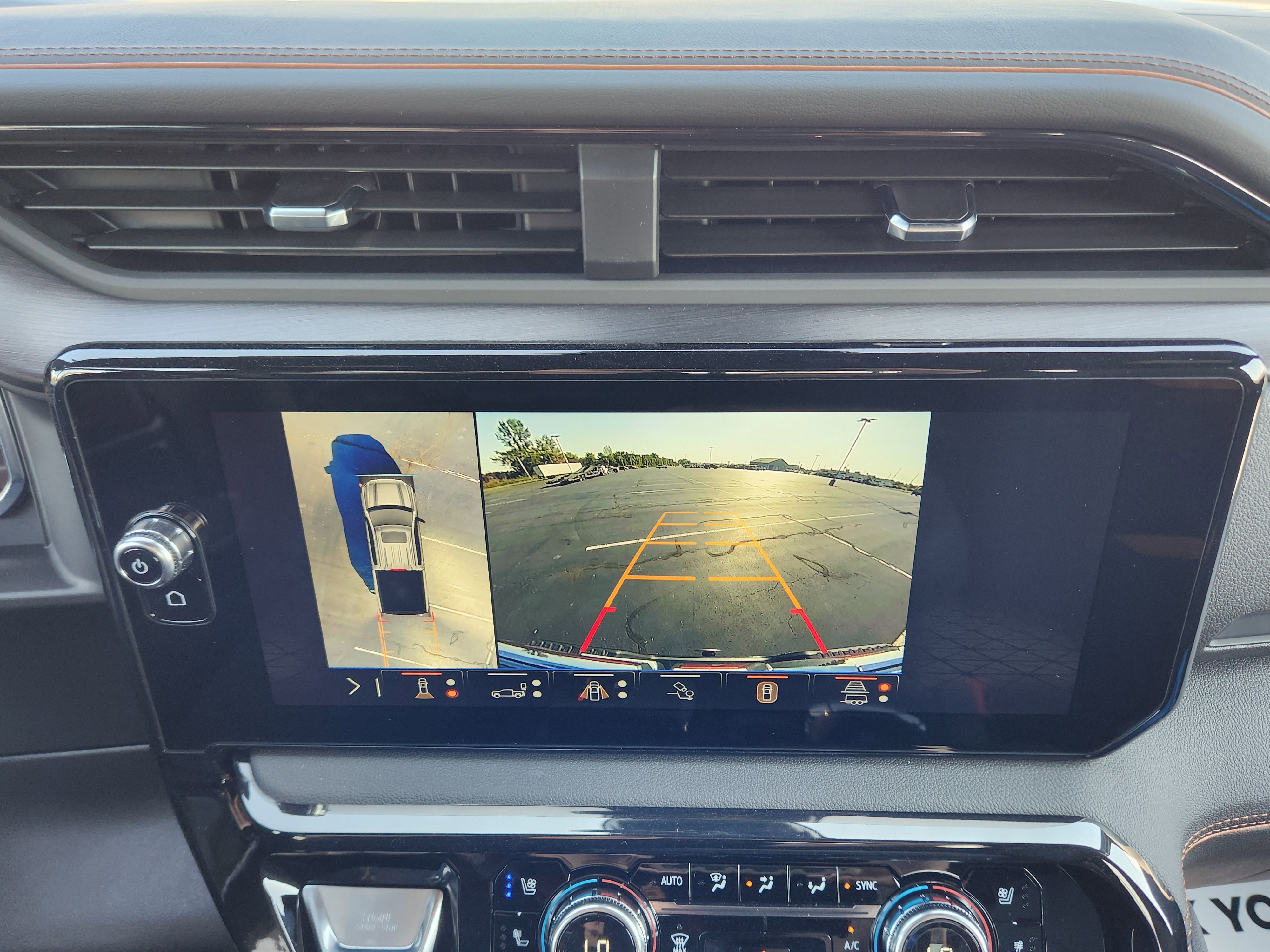 New 2026 GMC Sierra 1500 AT4 w/ AT4 Premium Package image 12