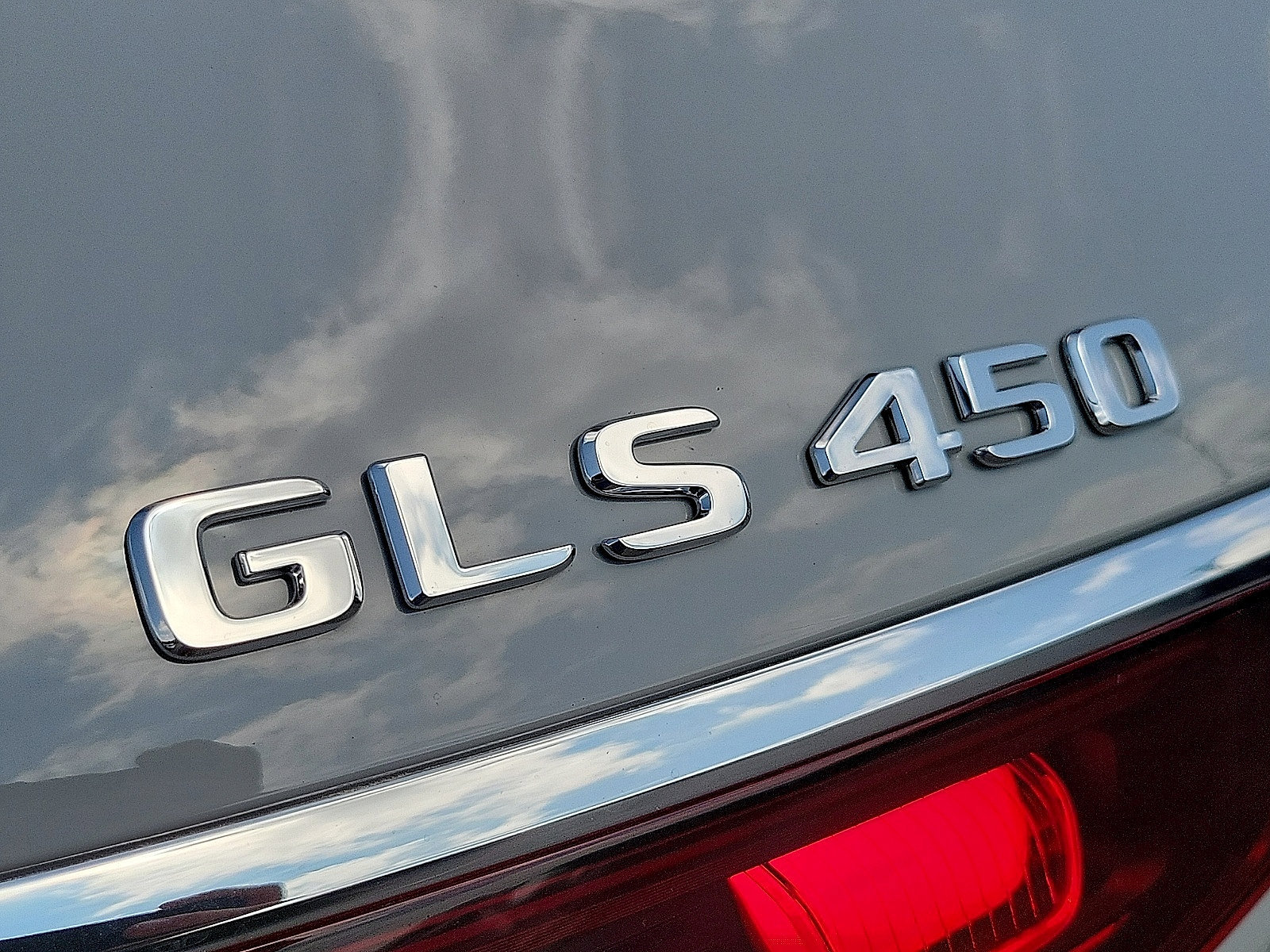 Used 2026 Mercedes-Benz GLS 450 4MATIC image 8