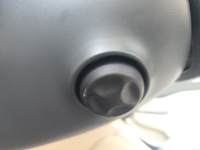 Used 2023 GMC Acadia Denali w/ Black Diamond Edition image 23