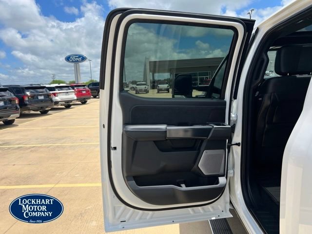 New 2026 Ford F450 Platinum w/ FX4 Off-Road Package AWD/4WD image 17