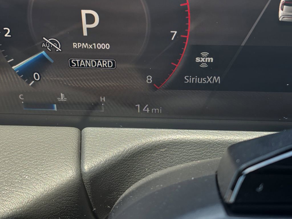 New 2025 Nissan Armada SL w/ Captain's Chari Seat Package image 6