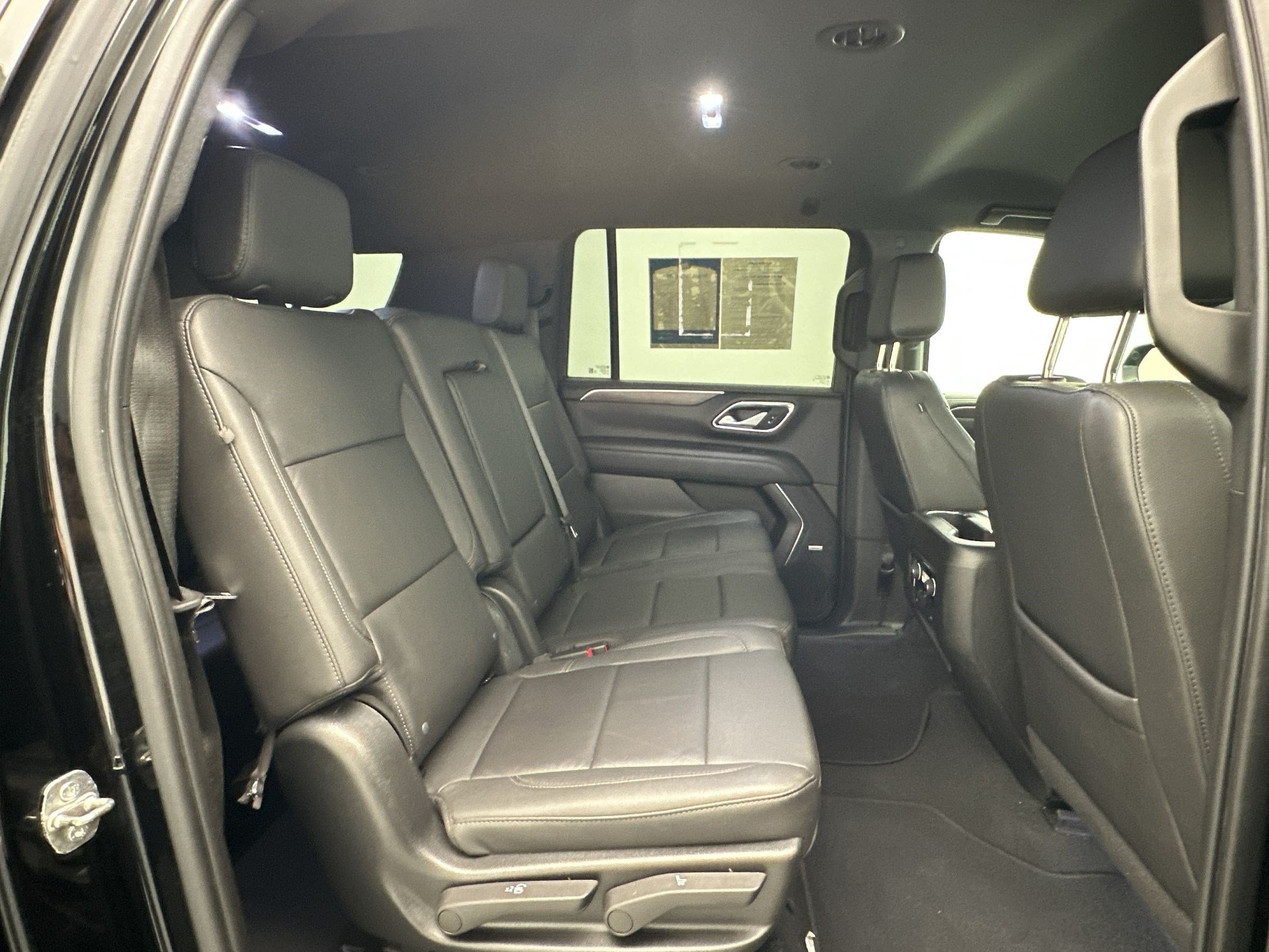 Certified 2022 Chevrolet Suburban Z71 AWD/4WD image 29