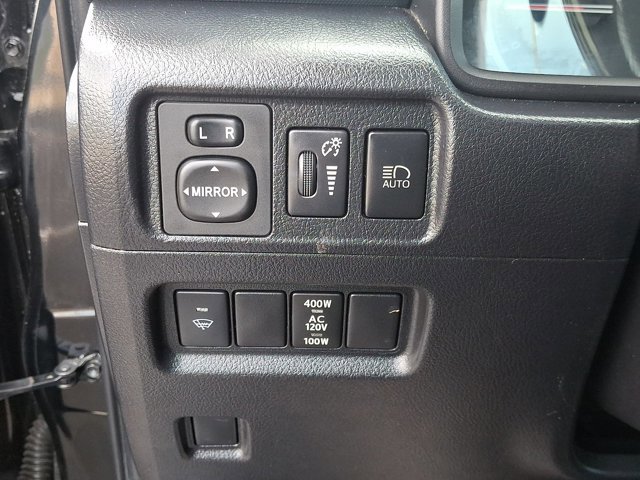 Certified 2020 Toyota 4Runner Limited AWD/4WD image 25