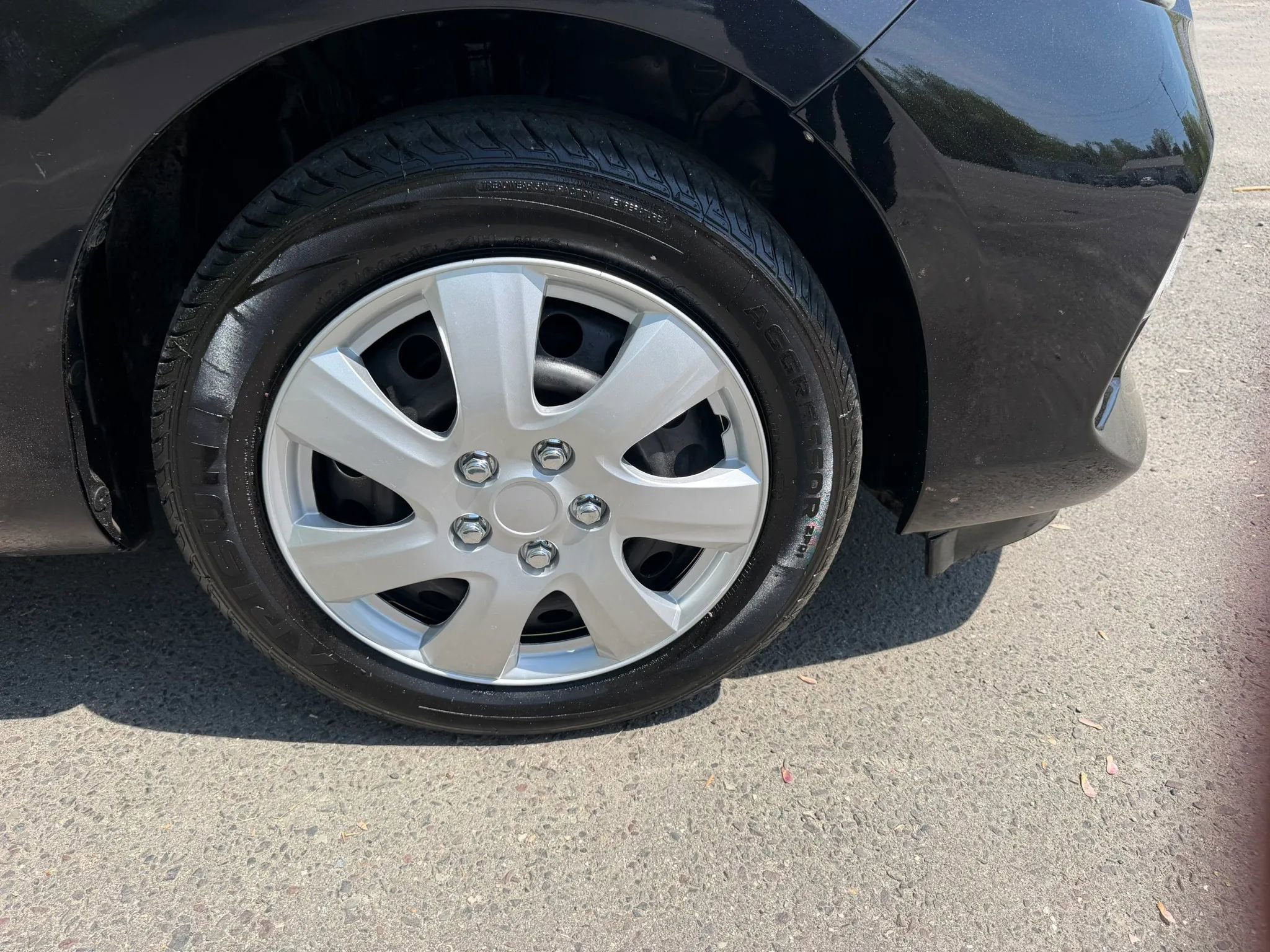 Used 2014 Toyota Prius C Two FWD image 7