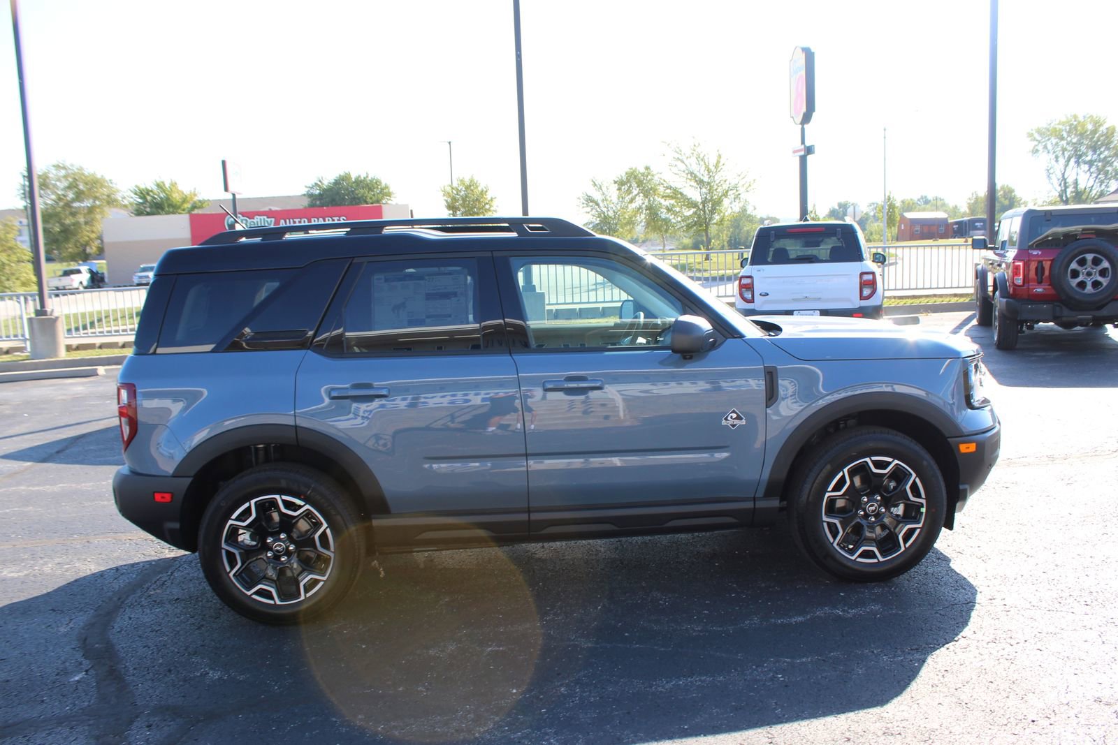 New 2025 Ford Bronco Sport Outer Banks w/ Outer Banks Tech Package+ image 6