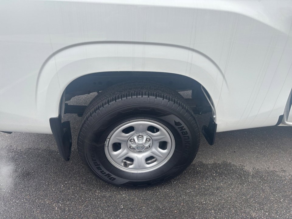 Used 2026 Nissan Frontier S w/ S Utility Package image 23