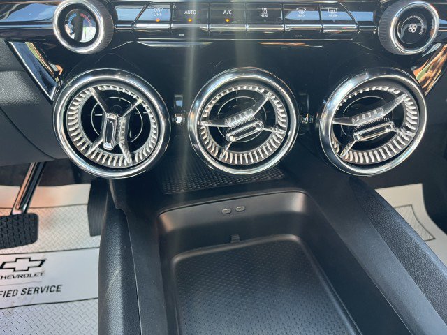 New 2025 Chevrolet Blazer EV LT image 16