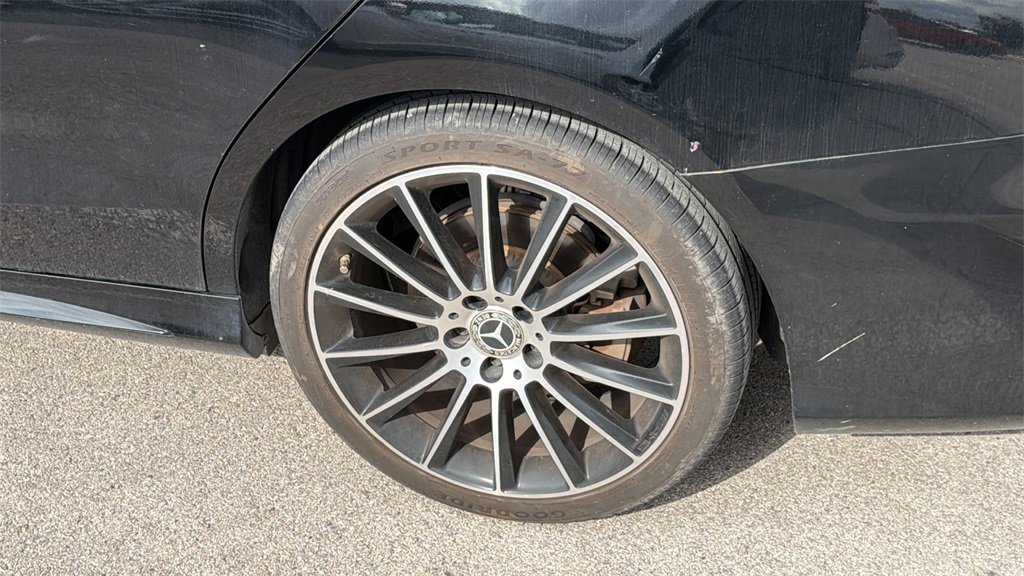 Used 2018 Mercedes-Benz C 300 Sedan image 9
