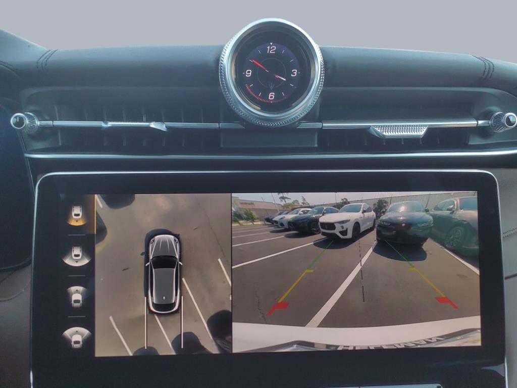 New 2024 Maserati Grecale GT image 5