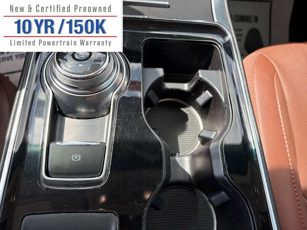 Used 2019 Ford Edge Titanium w/ Equipment Group 301A image 24