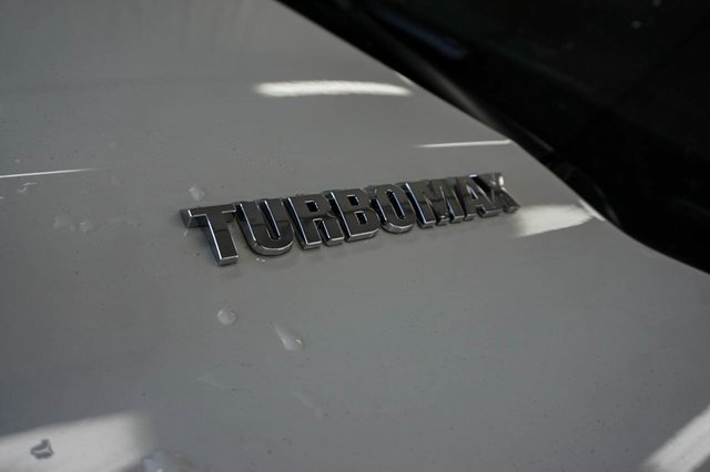 Used 2024 Chevrolet Silverado 1500 Custom image 5