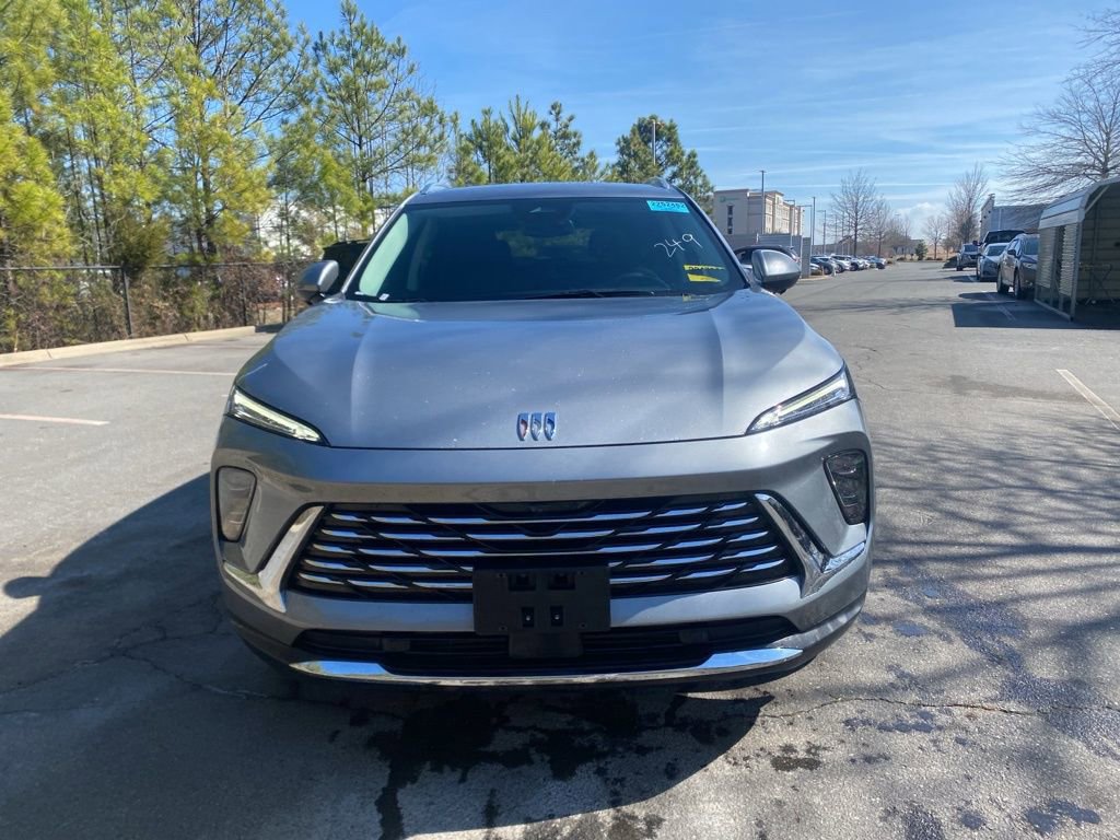 Used 2025 Buick Envision Preferred image 8