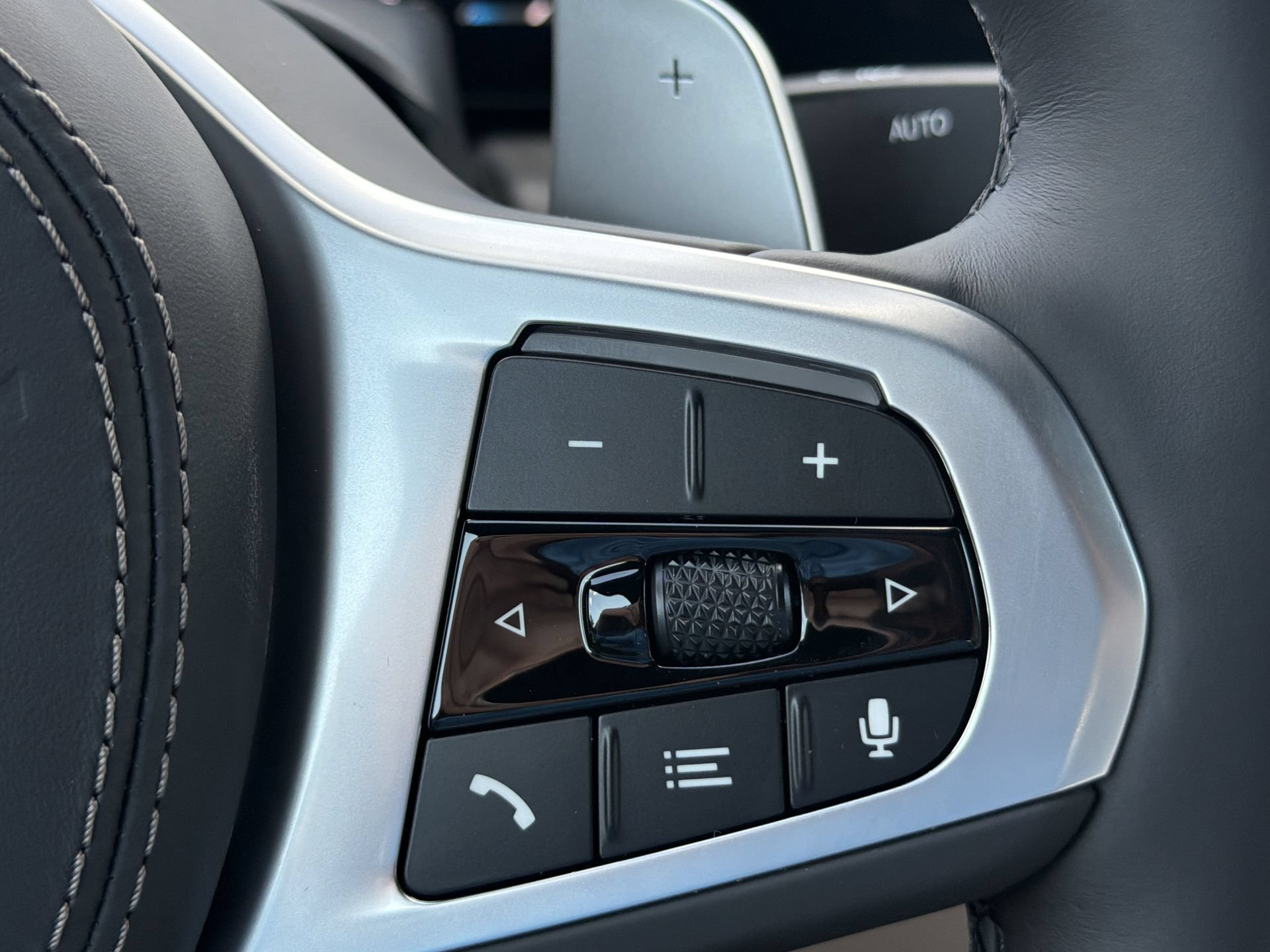 New 2027 BMW X6 xDrive40i AWD/4WD image 35