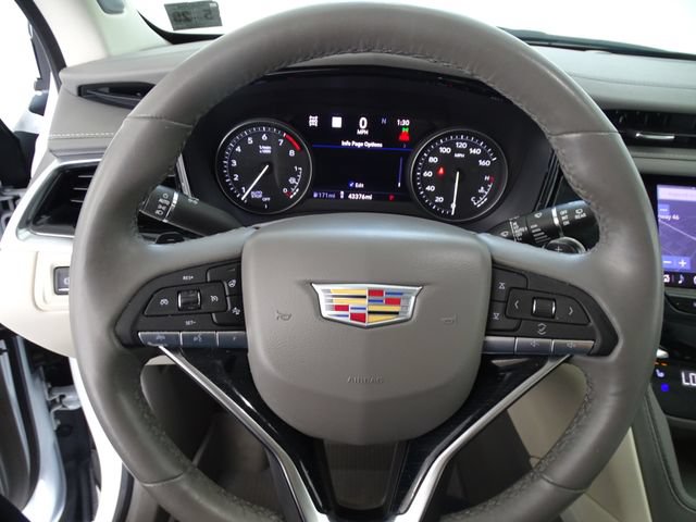 Certified 2024 Cadillac XT6 Premium Luxury w/ Technology Package AWD/4WD image 6
