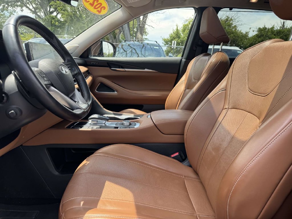 Used 2023 INFINITI QX60 Sensory w/ Cargo Package AWD/4WD image 14