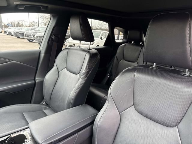 Certified 2023 Lexus RX 350 w/ Cold Area Package image 33