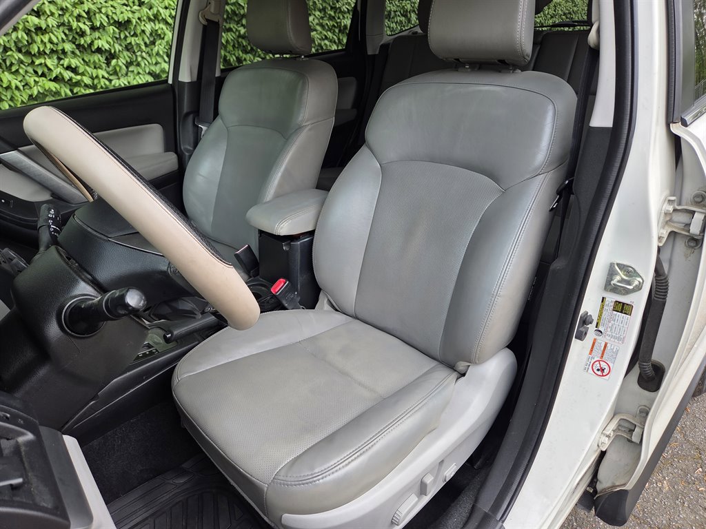 Used 2014 Subaru Forester 2.5i Limited w/ Popular Package #2 image 26