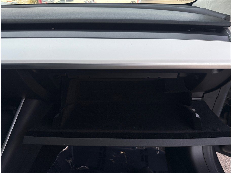 Used 2019 Tesla Model 3 Performance image 37