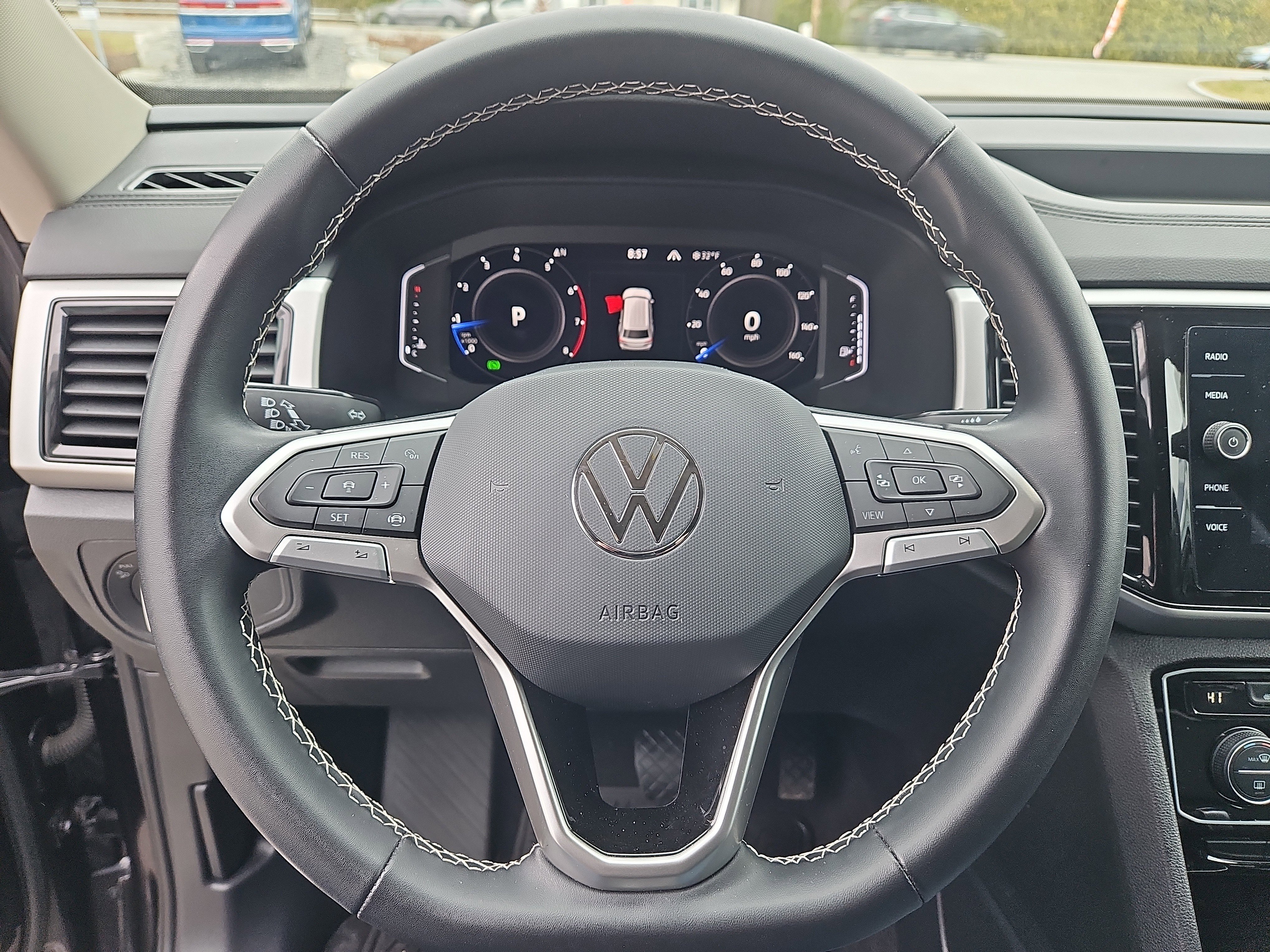 Certified 2023 Volkswagen Atlas SE w/ Black Wheel Package image 21