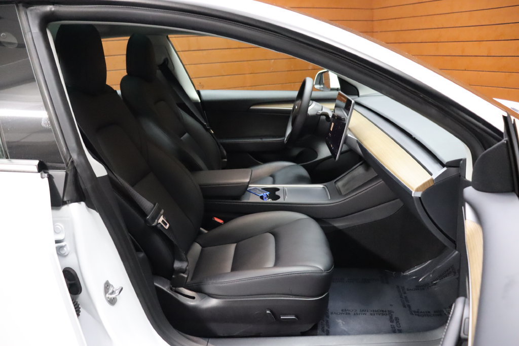 Used 2023 Tesla Model 3 Standard Range RWD image 34