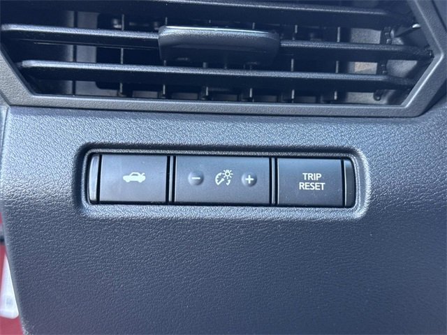 Used 2021 Nissan Altima 2.5 SR w/ SR Premium Package image 19