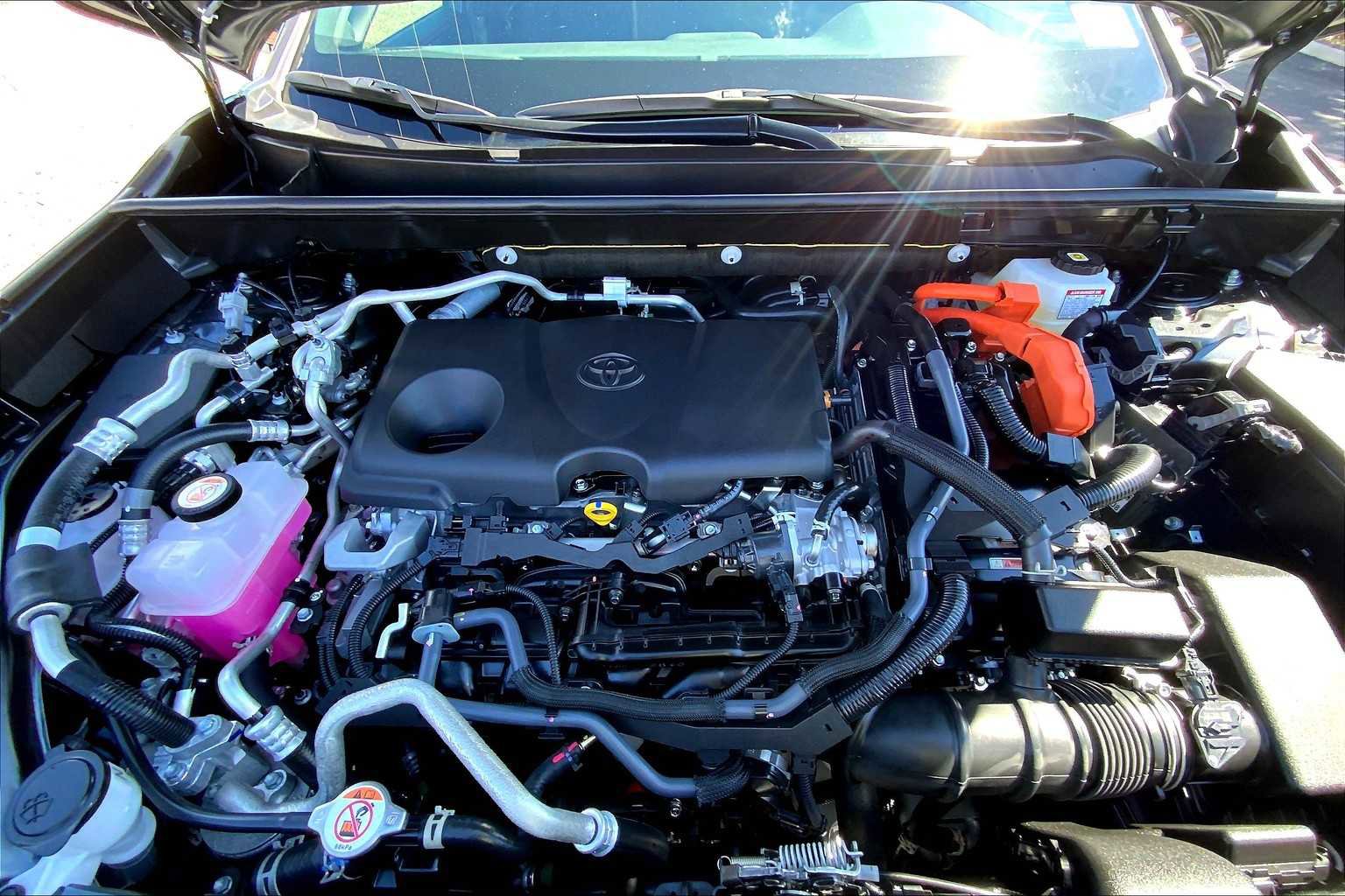 Certified 2025 Toyota RAV4 XSE image 29