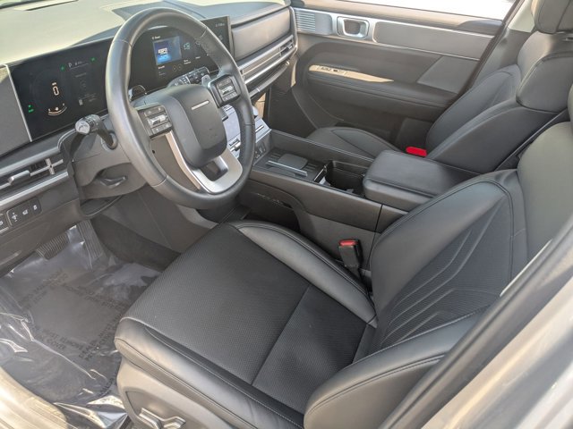 Used 2025 Hyundai Santa Fe SEL image 11