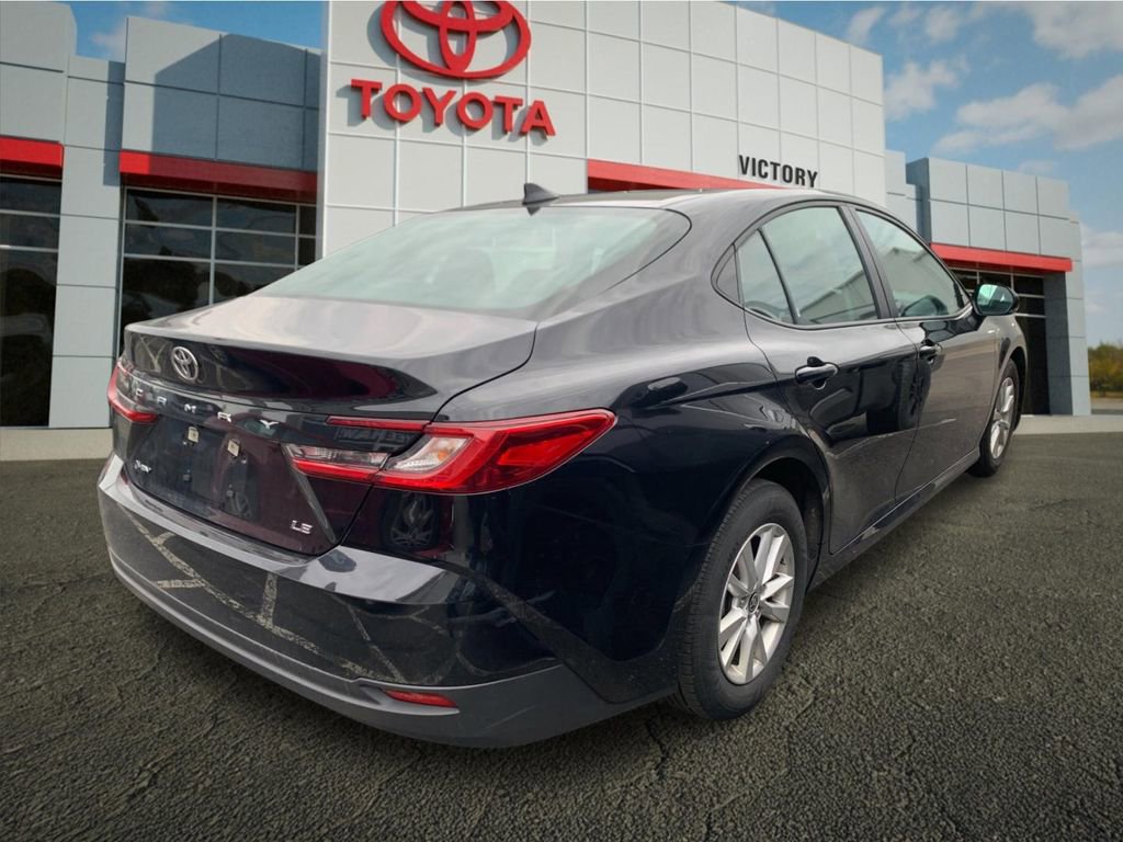 Used 2025 Toyota Camry LE FWD image 2
