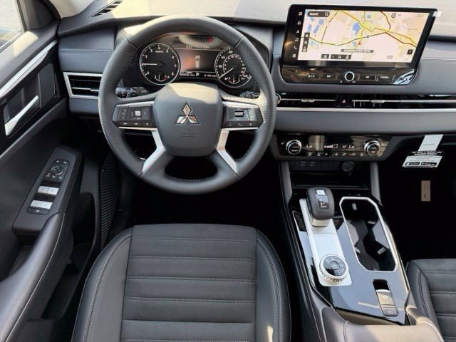 New 2026 Mitsubishi Outlander SE FWD image 29