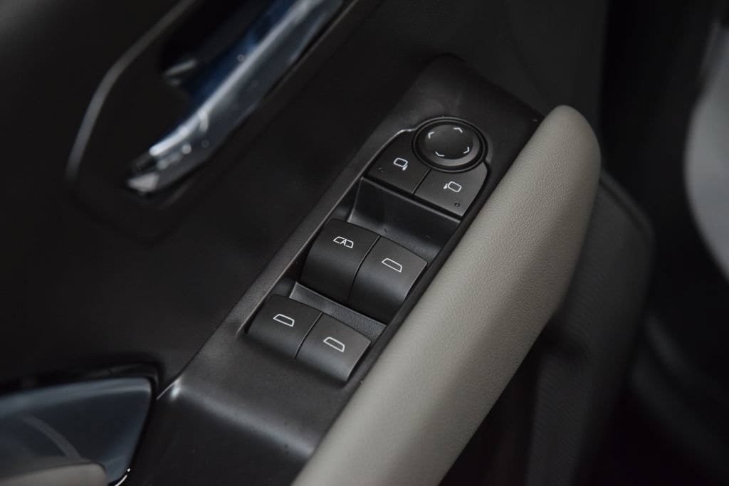 New 2026 Chevrolet Colorado ZR2 w/ Technology Package AWD/4WD image 52