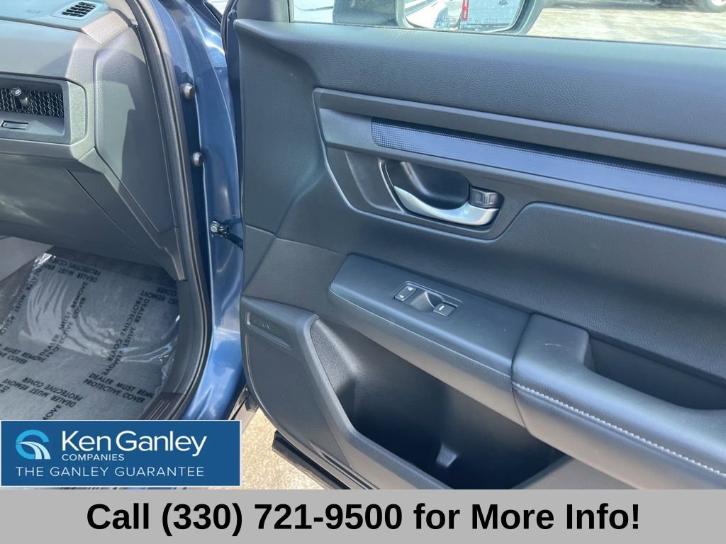 Used 2025 Honda CR-V EX image 59