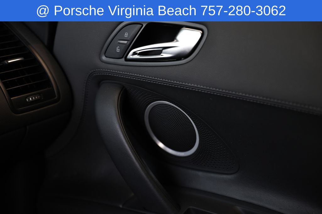 Used 2011 Audi R8 V10 AWD/4WD image 46
