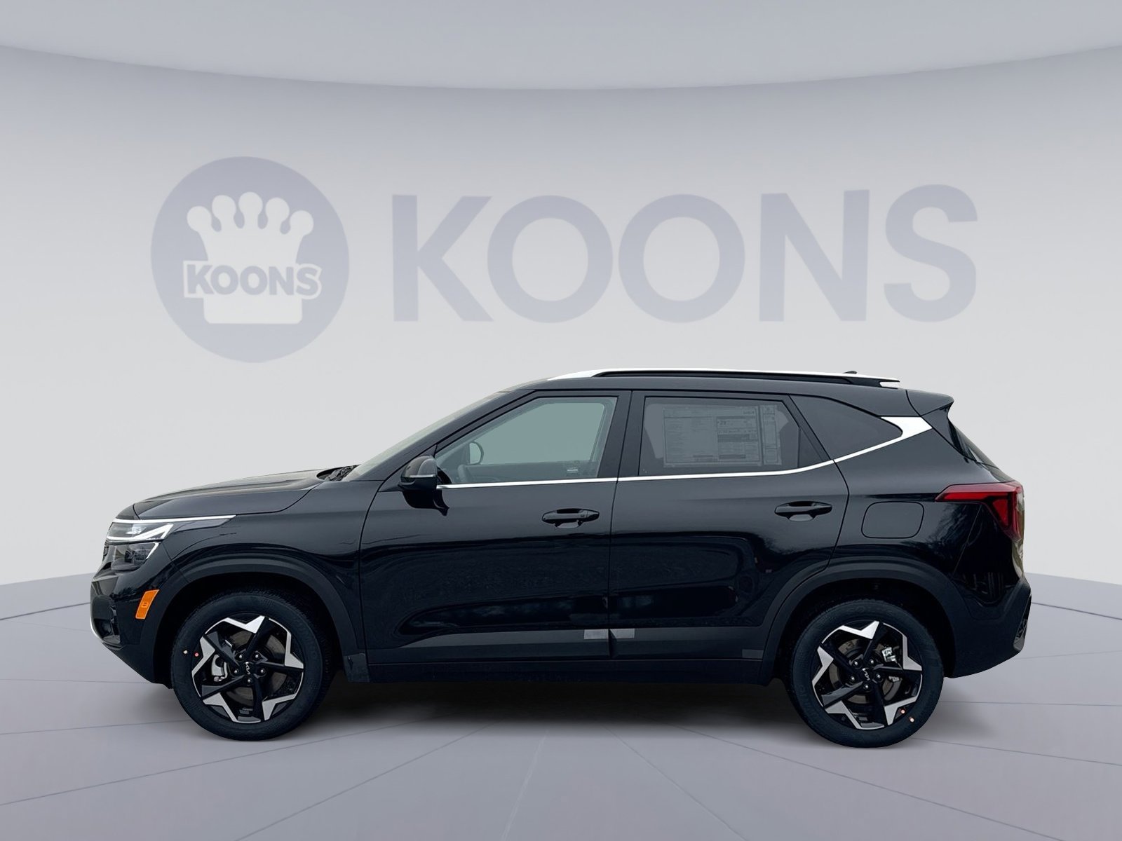 New 2026 Kia Seltos EX image 2