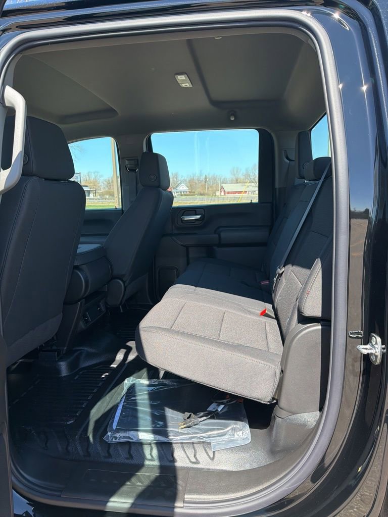 New 2026 GMC Sierra 2500 Pro image 17