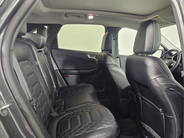 Used 2024 Ford Escape SE w/ PHEV Premium Package image 13