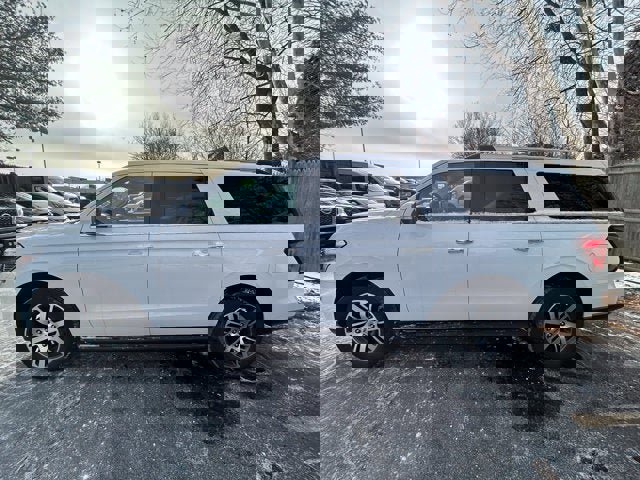 Used 2024 Ford Expedition Max Limited image 4