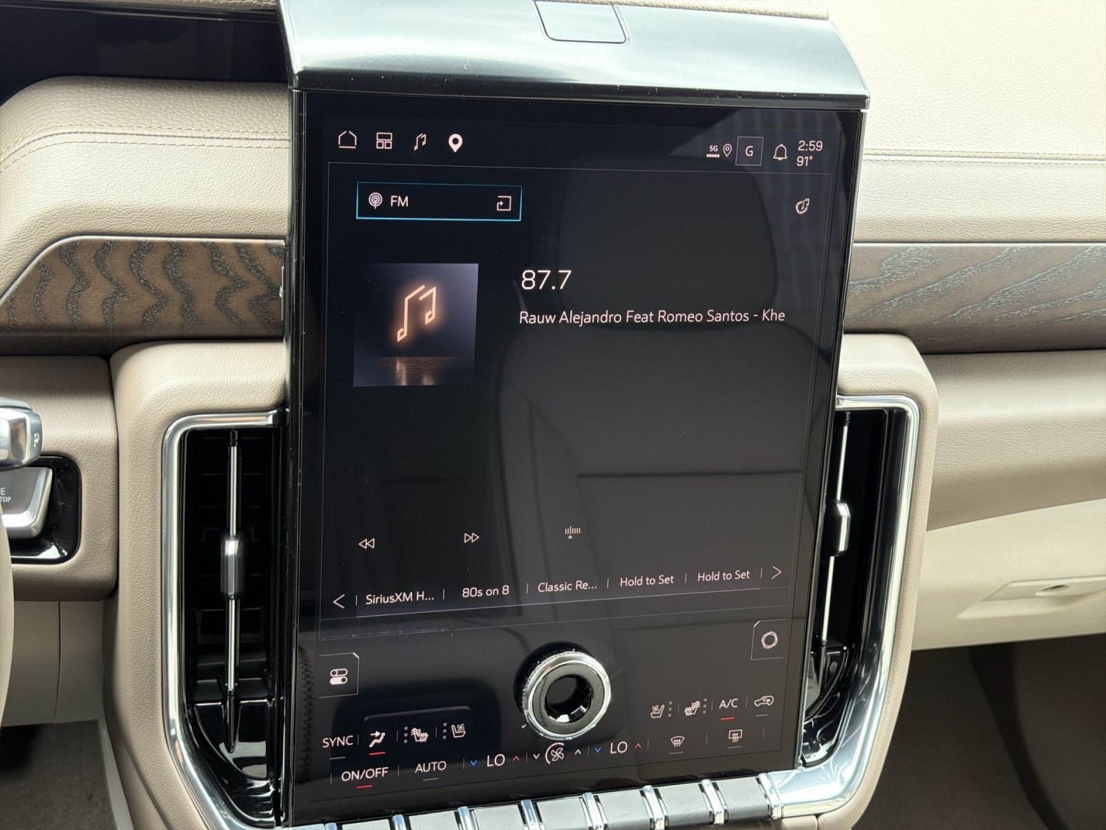 New 2026 GMC Yukon Denali w/ Sun & Power Step Package AWD/4WD image 18