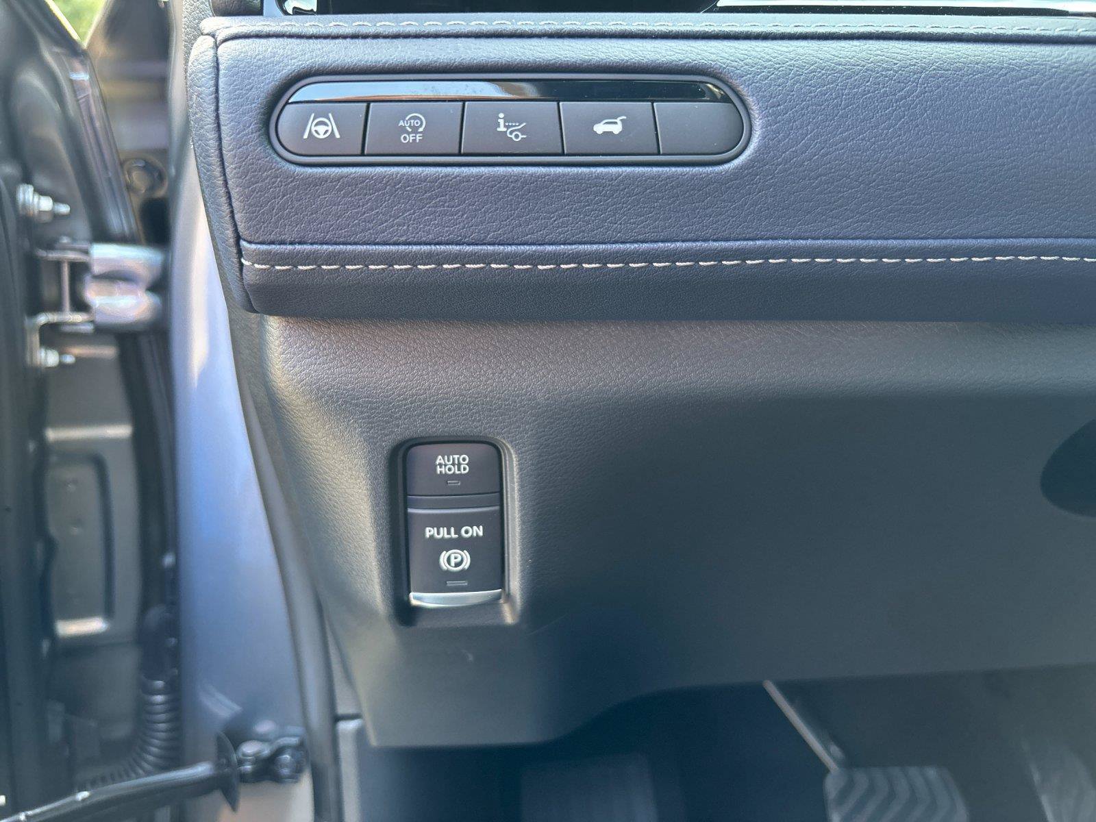 New 2027 INFINITI QX80 Sensory AWD/4WD image 17
