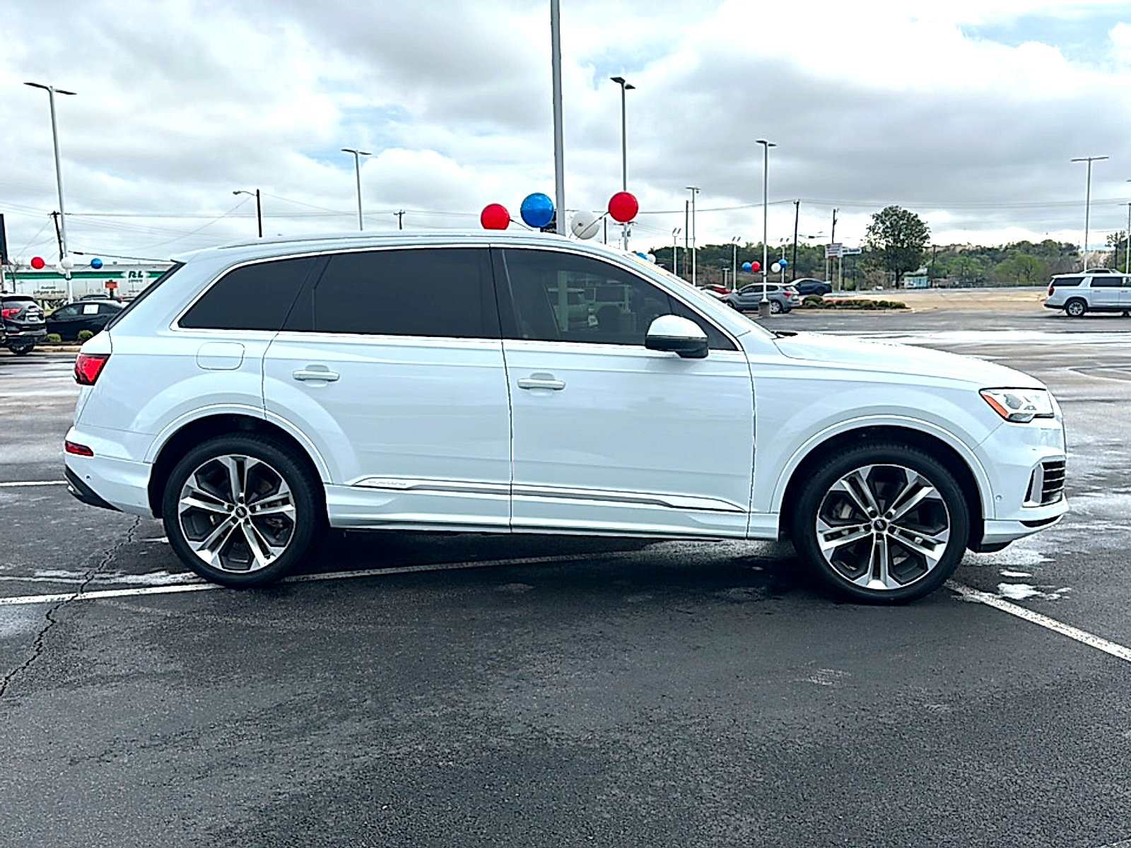 Used 2021 Audi Q7 3.0T Premium Plus w/ Executive Package AWD/4WD image 9